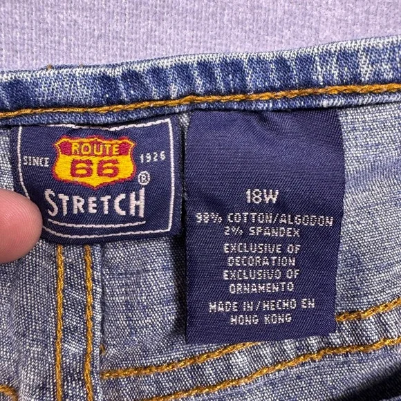 Route 66 Stretch Women's 18W Blue Denim Embroidered Floral Flare Jeans - Picture 3 of 12